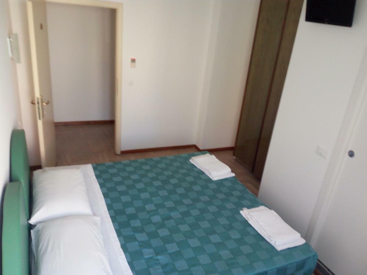 Hotel Otello Punta Marina Luaran gambar