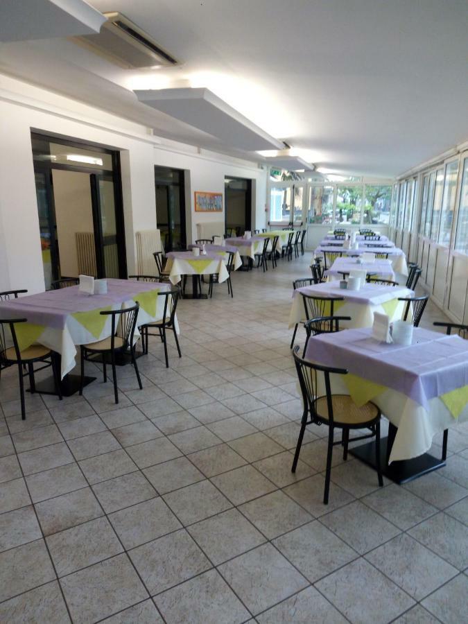 Hotel Otello Punta Marina Luaran gambar