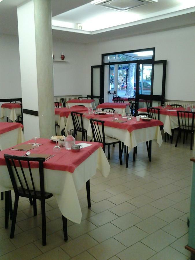 Hotel Otello Punta Marina Luaran gambar