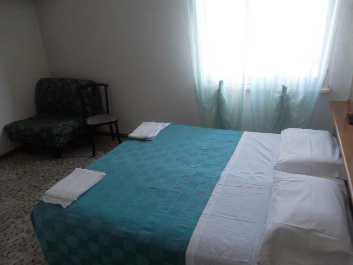 Hotel Otello Punta Marina Luaran gambar