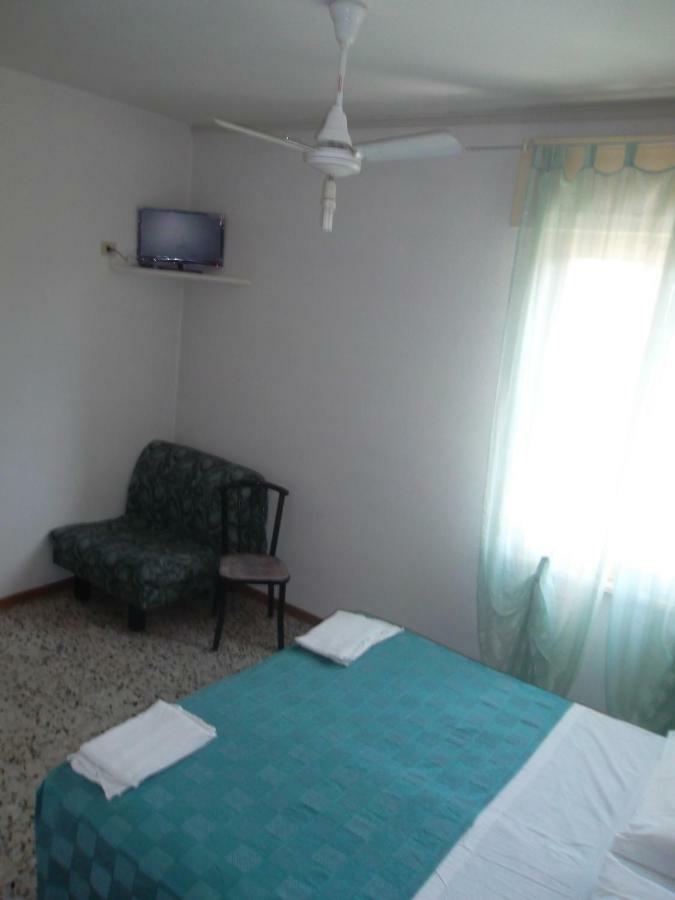 Hotel Otello Punta Marina Luaran gambar